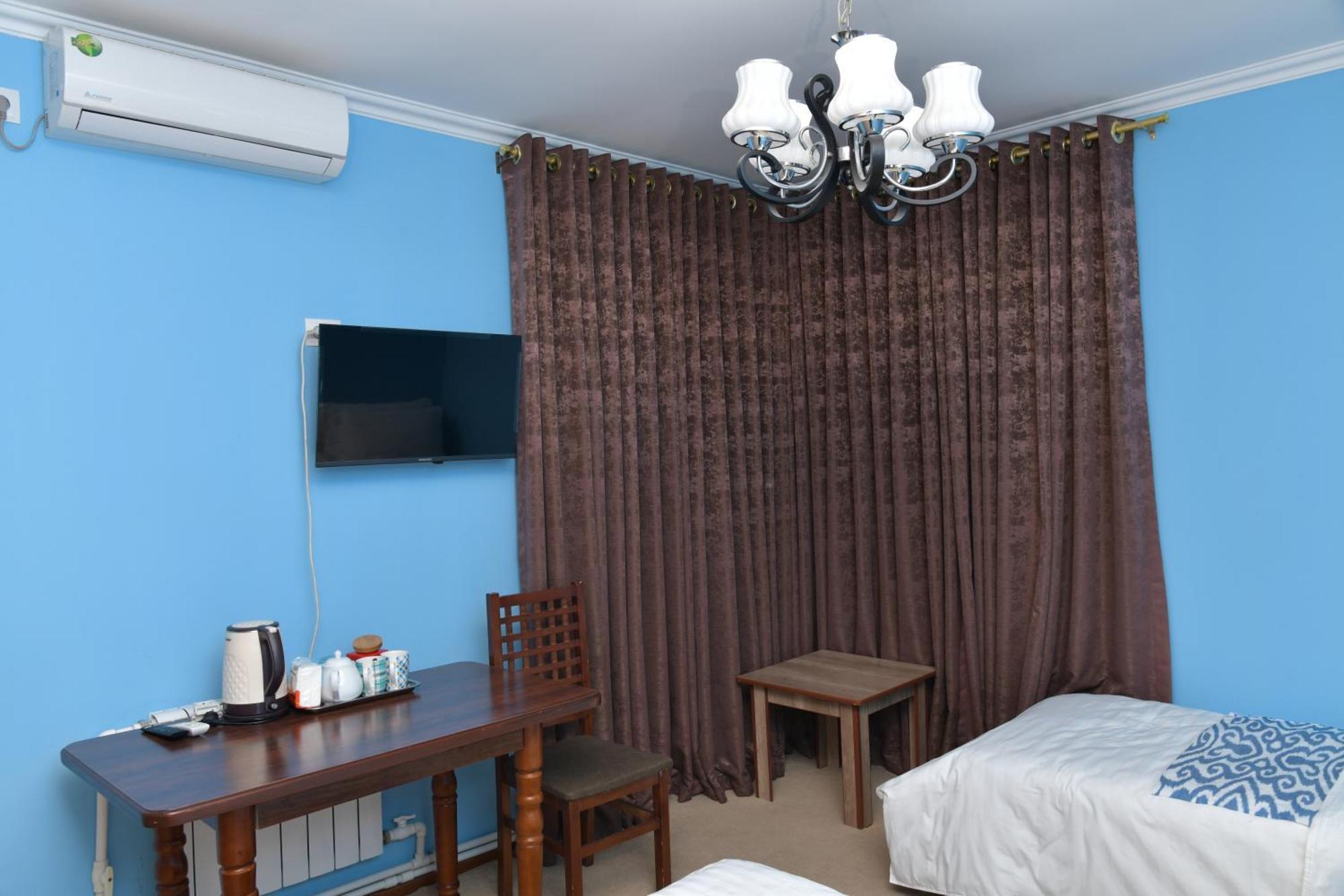 Mulberry Hotel Tashkent Ngoại thất bức ảnh