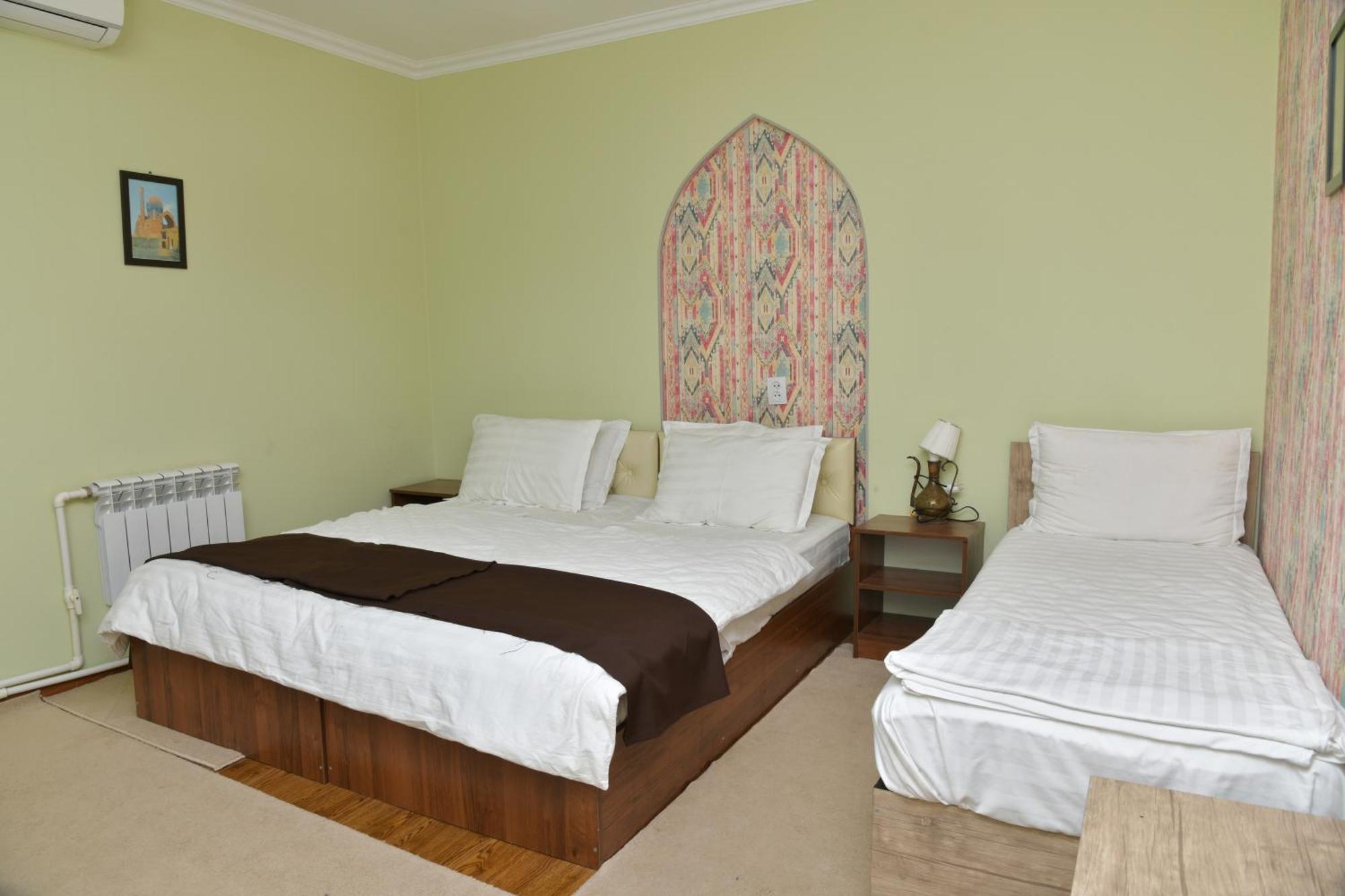 Mulberry Hotel Tashkent Ngoại thất bức ảnh