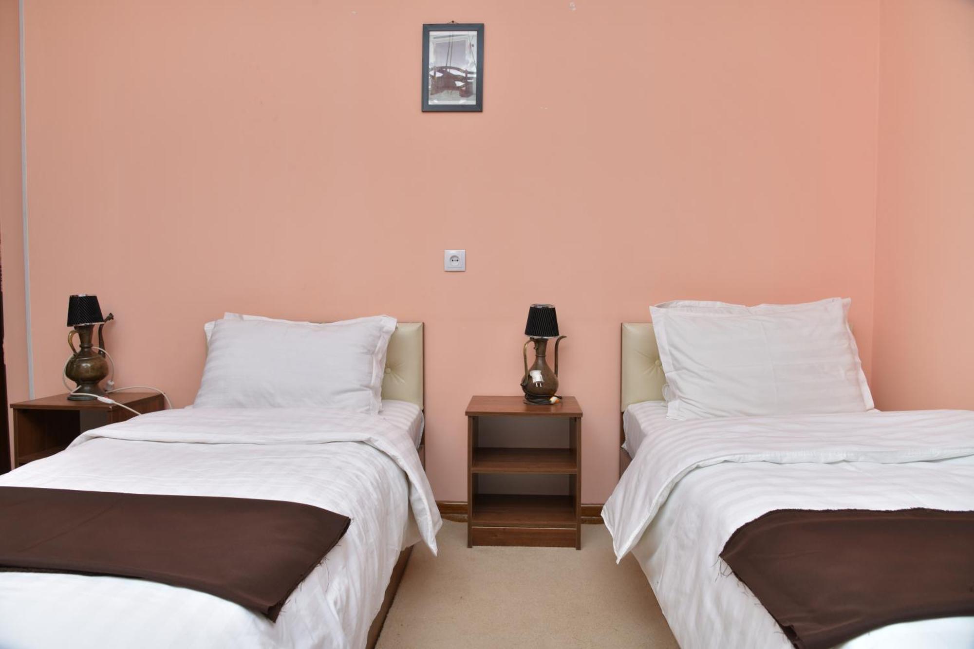 Mulberry Hotel Tashkent Ngoại thất bức ảnh