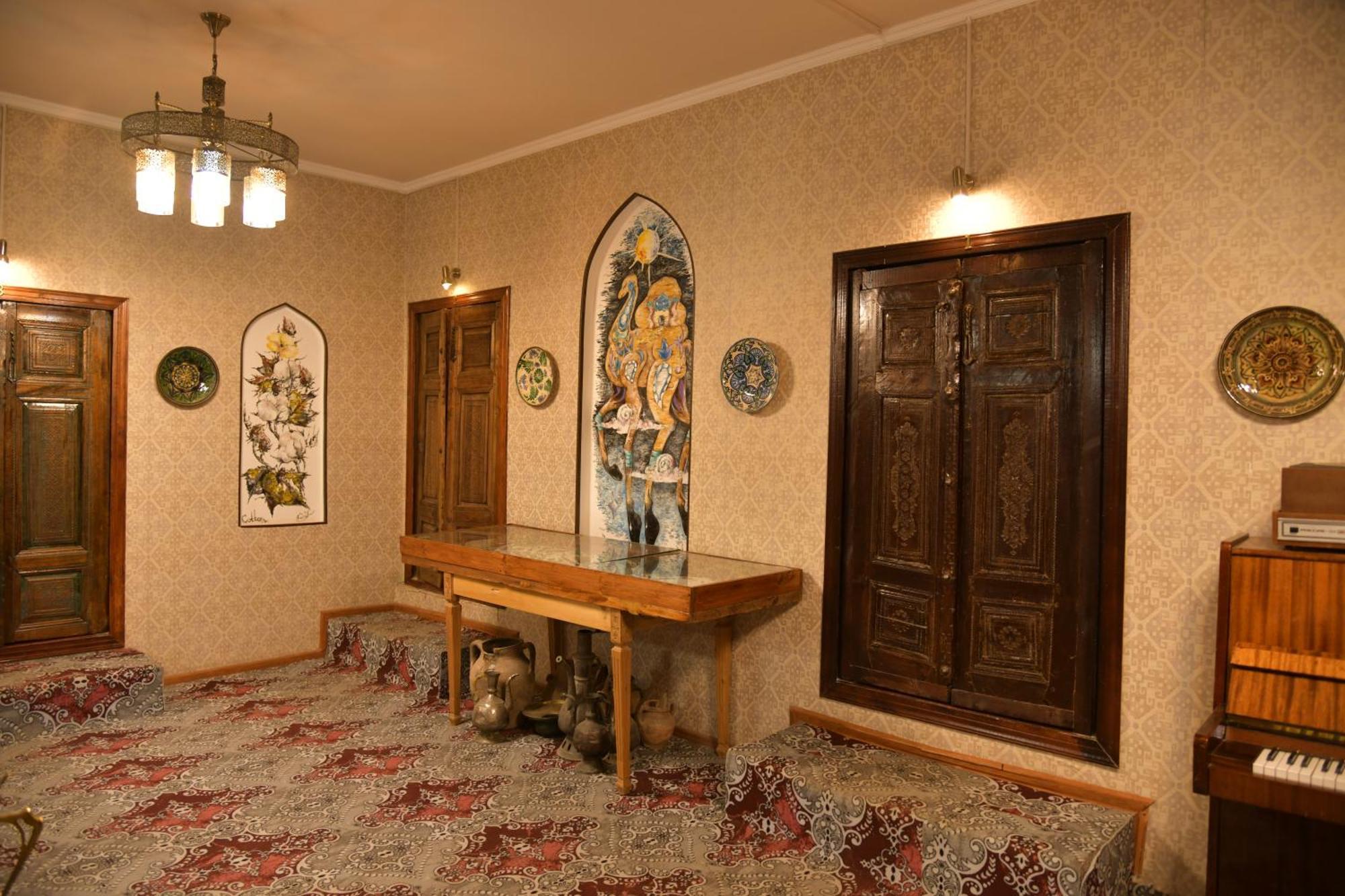 Mulberry Hotel Tashkent Ngoại thất bức ảnh