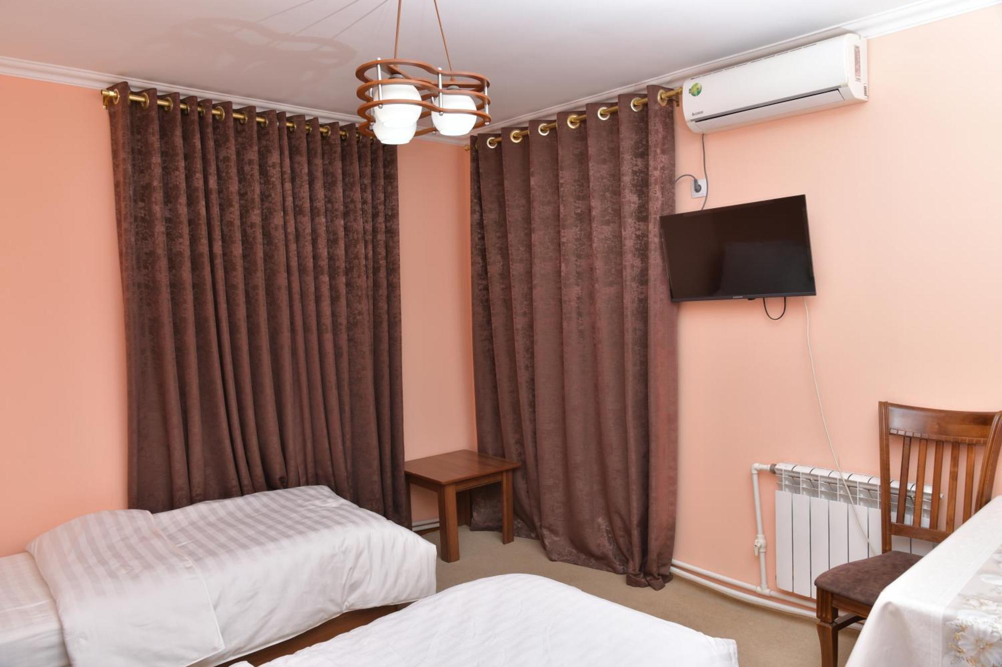 Mulberry Hotel Tashkent Ngoại thất bức ảnh