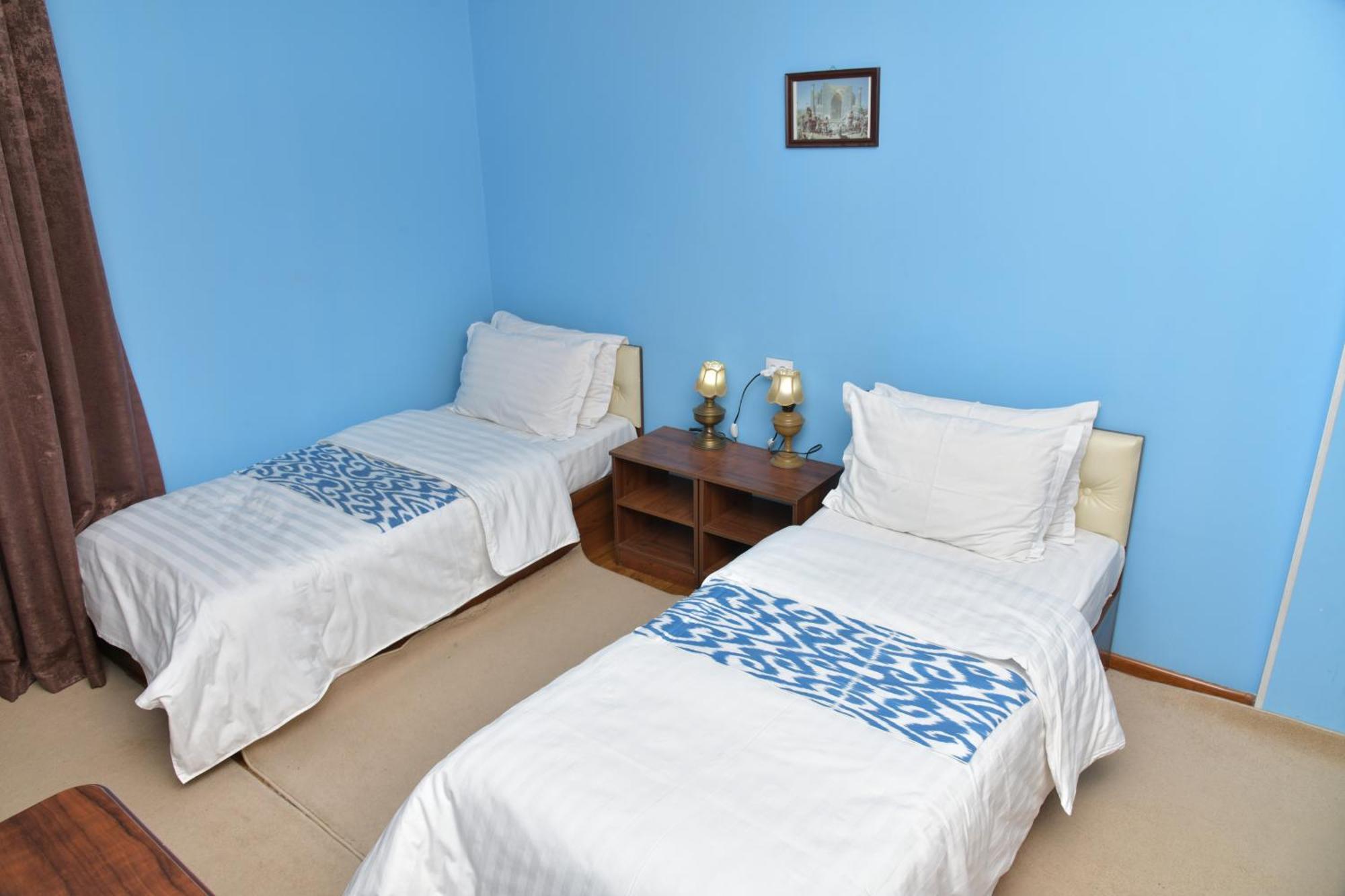 Mulberry Hotel Tashkent Ngoại thất bức ảnh